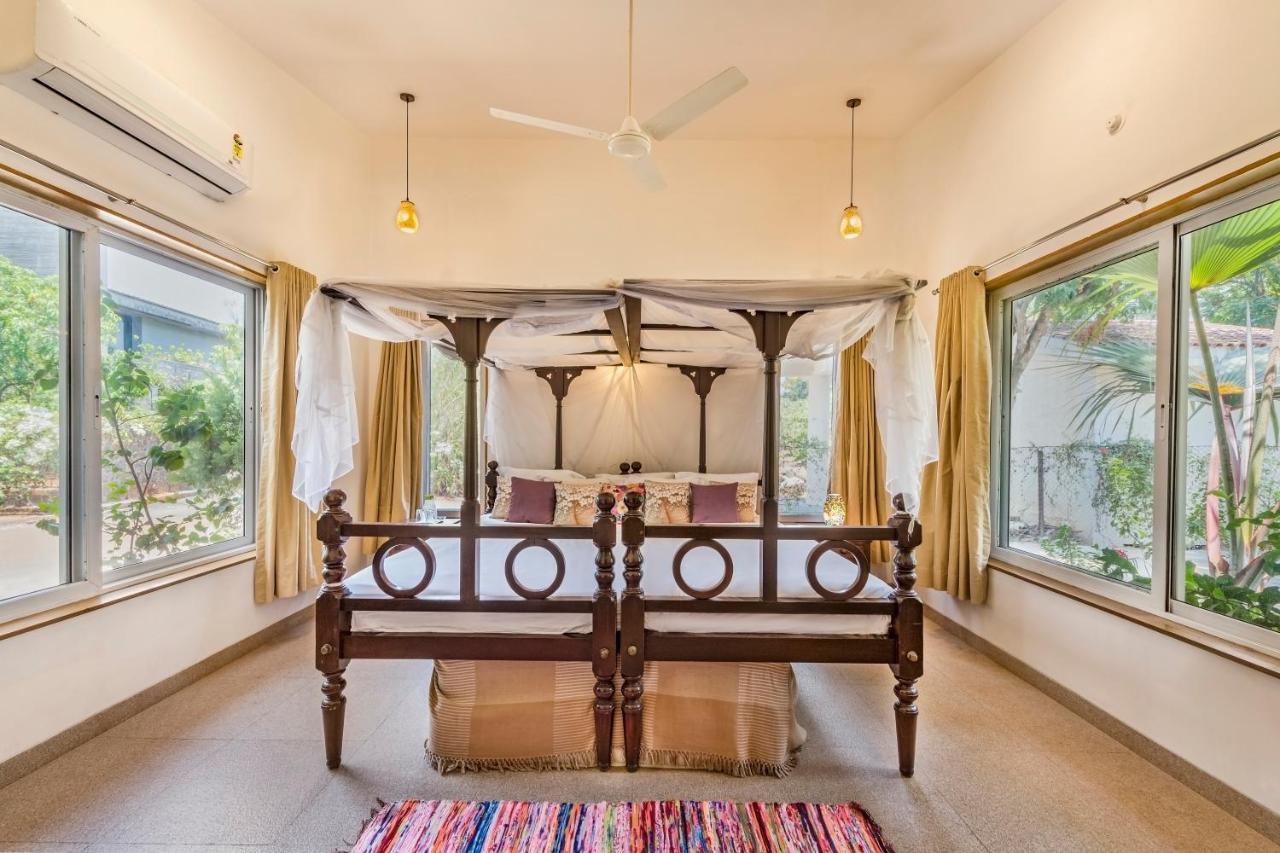 Saffronstays Roselle, Malavli - Pet-Friendly Pool Villa With Modern Interiors 로나발라 외부 사진