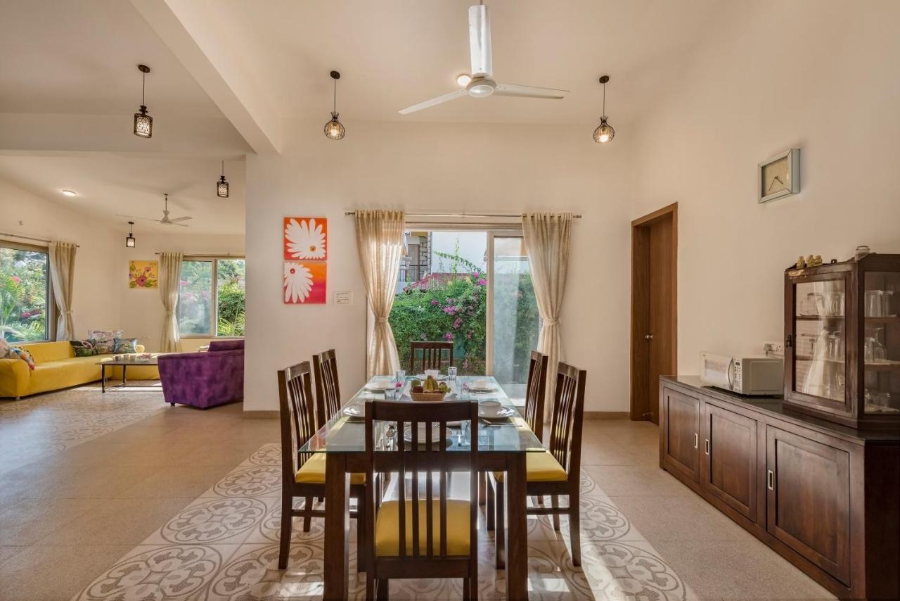 Saffronstays Roselle, Malavli - Pet-Friendly Pool Villa With Modern Interiors 로나발라 외부 사진