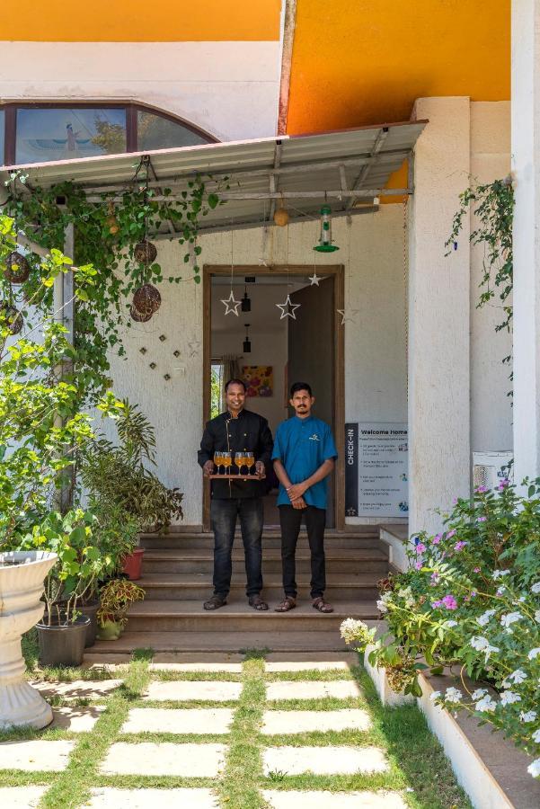 Saffronstays Roselle, Malavli - Pet-Friendly Pool Villa With Modern Interiors 로나발라 외부 사진